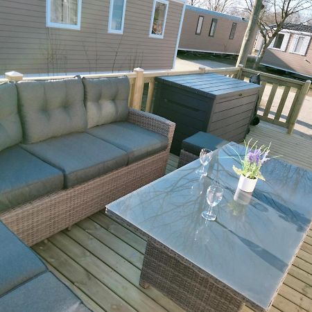 BJ Chalets: Luxe Family-Friendly Chalet at Lauwersoog Exterior photo
